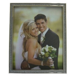 Κορνίζα μεταλλική επάργυρη με στενό πλαίσιο και στρας 13x18εκ.